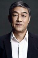 陸健