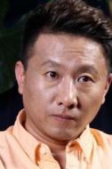 于建偉