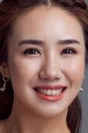 李菲兒