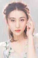 周庭伊
