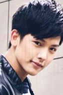 李哲