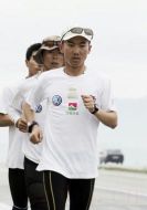 跑步回中國劇情介紹(1-14全集)